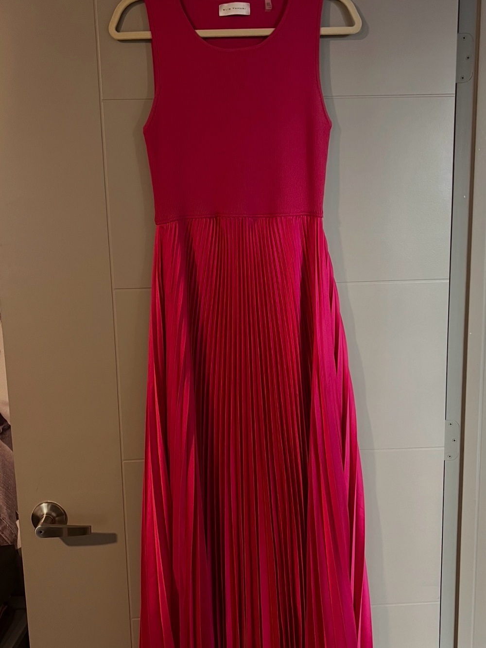 Elie Tahari Girls Sleeveless Fuchsia Pleated Maxi Dress